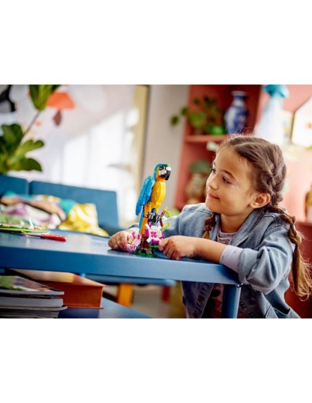 LEGO Creator 31136 Exotic Parrot