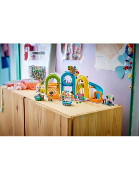 LEGO Friends 42686 Indoor Playground