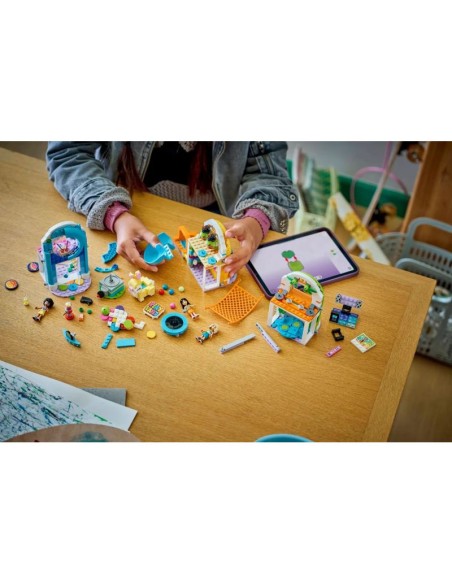 LEGO Friends 42686 Indoor Playground