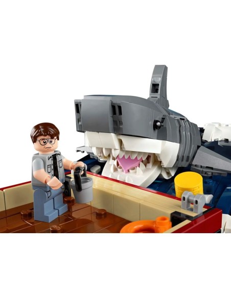 LEGO Ideas 21350 Jaws