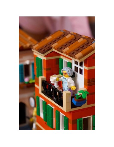 LEGO Ideas 21359 Italian Riviera