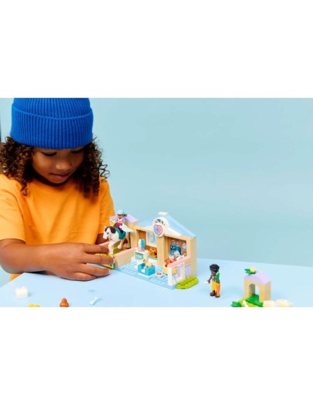 LEGO Friends 42696 Veterinary Clinic