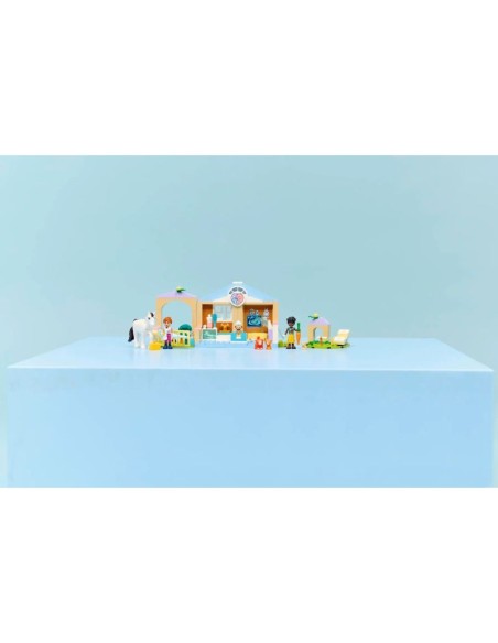 LEGO Friends 42696 Veterinary Clinic