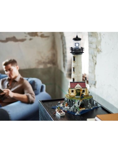 LEGO Ideas 21335 Motorized Lighthouse