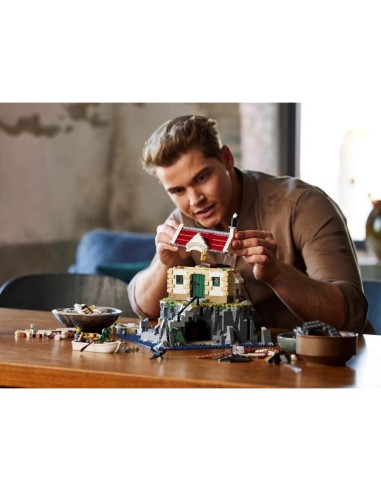 LEGO Ideas 21335 Motorized Lighthouse