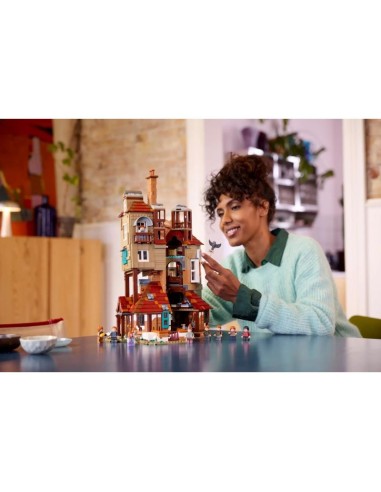 LEGO Harry Potter 76437 The Burrow Collector's Edition