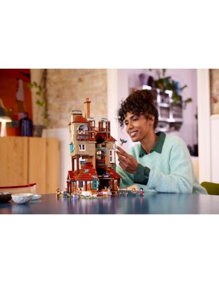 LEGO Harry Potter 76437 The Burrow Collector's Edition