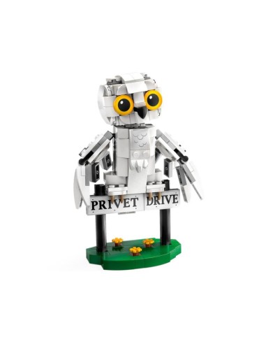 LEGO Harry Potter 76425 Hedwig Visits 4 Privet Drive