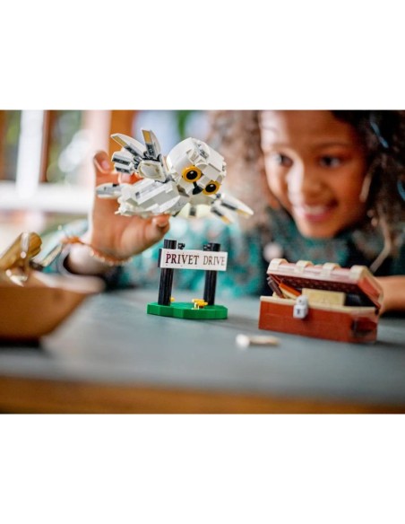 LEGO Harry Potter 76425 Hedwig Visits 4 Privet Drive