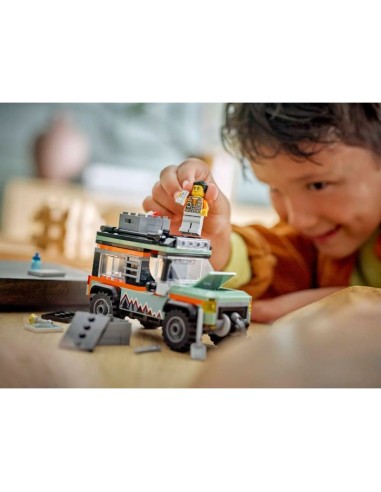 LEGO CITY 60447 4x4 Mountain OffRoad Truck