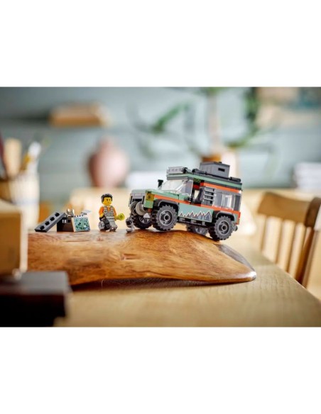 LEGO CITY 60447 4x4 Mountain OffRoad Truck