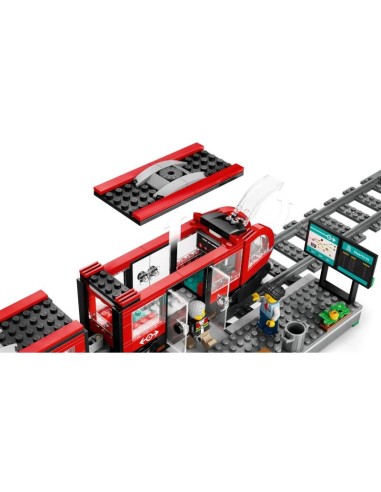 LEGO City 60423 City Tram with Station