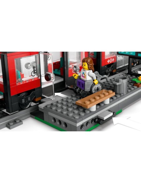 LEGO City 60423 City Tram with Station