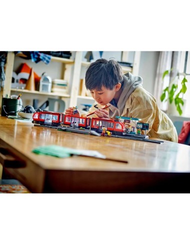 LEGO City 60423 City Tram with Station