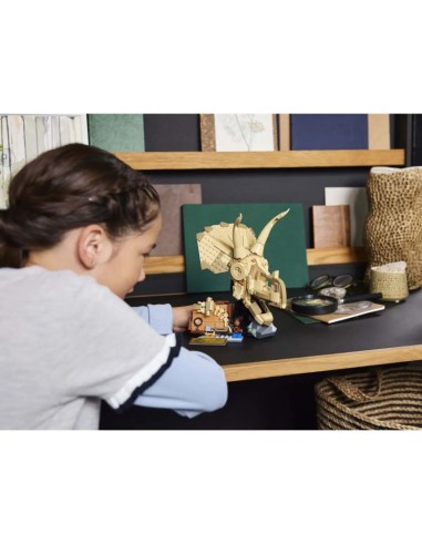 LEGO JURASSIC WORLD 76969 Dinosaur Skeletons Triceratops Skull