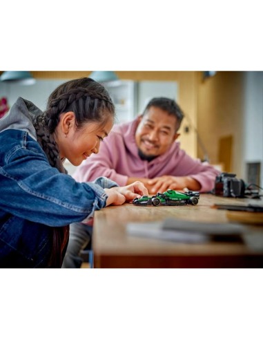 LEGO Speed Champions 77245 Aston Martin Aramco AMR24