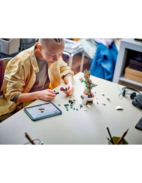 LEGO Super Heroes 76297 Dancing Groot