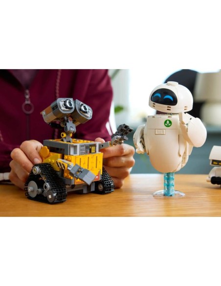 LEGO Disney Pixar 43279 WALLE and EVE