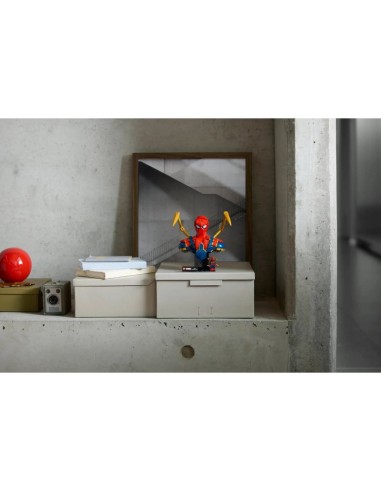 LEGO Marvel Super Heroes 76326 Iron SpiderMan Bust