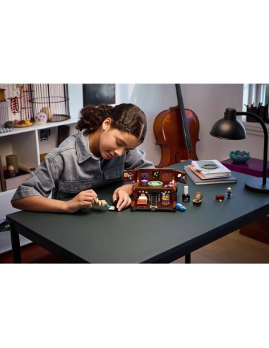 LEGO 76785 Wednesday Hand's Apartment