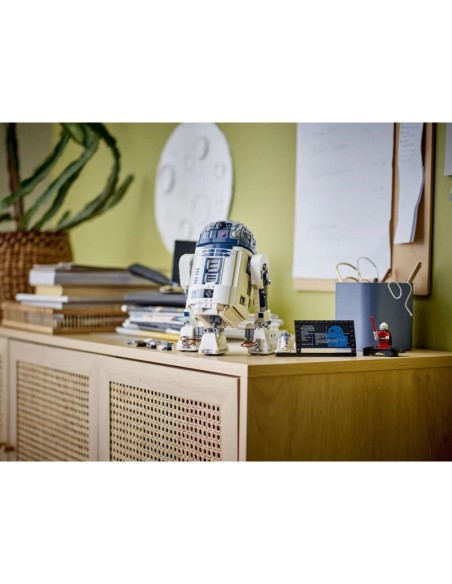 LEGO Star Wars 75379 R2D2