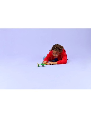 LEGO NINJAGO 71850 Lloyd vs Elemental Monster Spinner Battle