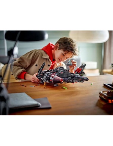 LEGO Star Wars 75389 Dark Falcon Millennium