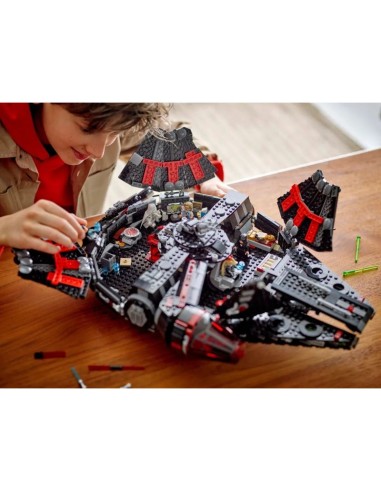 LEGO Star Wars 75389 Dark Falcon Millennium