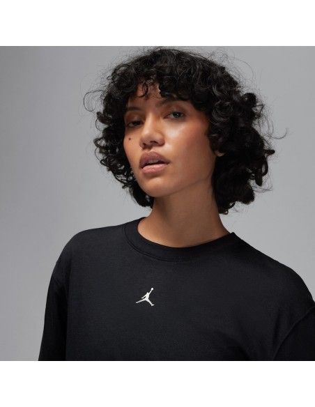 Jordan Sport Women's Diamond ShortSleeve Top BlackWhite FN5116010 MBS