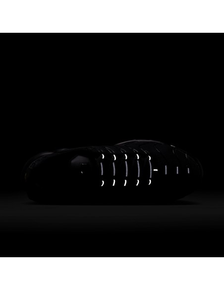 Nike Air Max Plus Triple Black Women's DM2362002 MBS