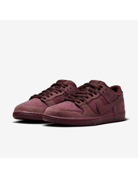 Nike SB Dunk Low City of Love Burgundy Crush FN0619600 MBS