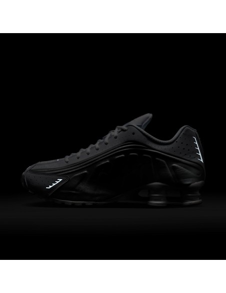 Nike Shox R4 White Bright Crimson Metallic Silver HQ1988101 MBS