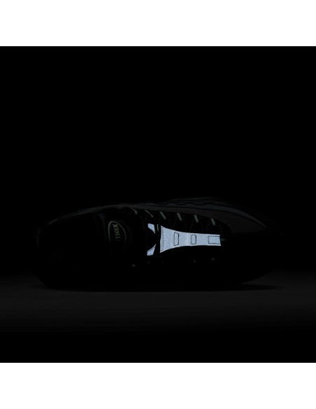 Nike Air Max 95 Vapor Green HM0622001 MBS