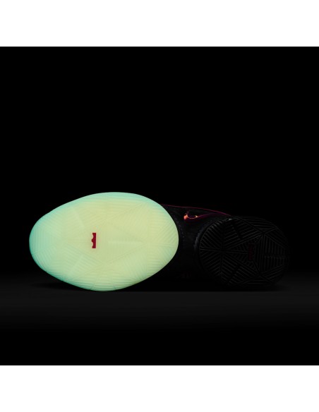 Nike LeBron 22 Blacklight FZ1094001 MBS