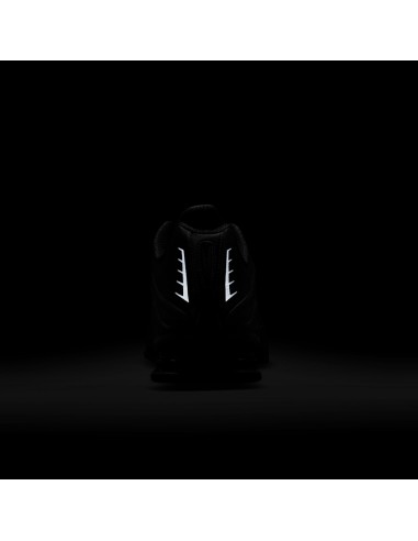 Nike Shox R4 Black Bright Crimson HQ1988001 MBS