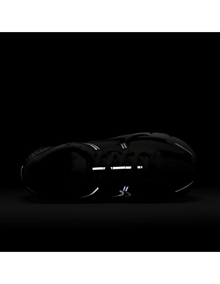 Nike Zoom Vomero 5 Photon Dust Black Women's HQ1182001 MBS