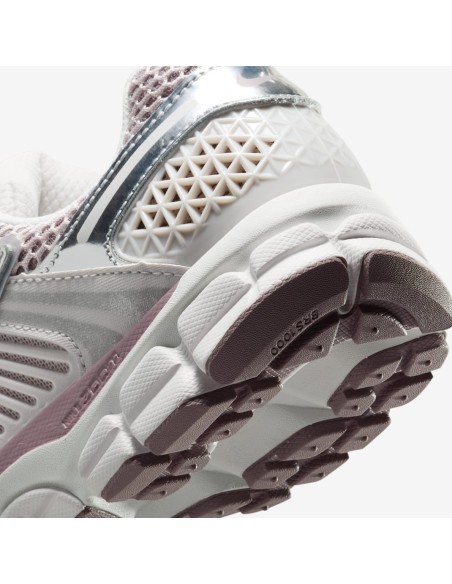 Nike Zoom Vomero 5 Metallic Silver Platinum Violet Women's HV6417001 MBS