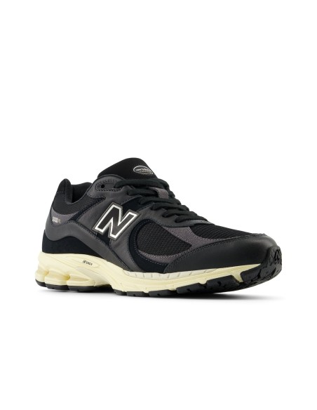 New Balance 2002R Black Vintage M2002RIB MBS