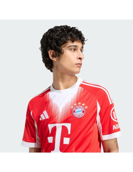 Adidas Bayern Munich Home Tshirt M JJ2137