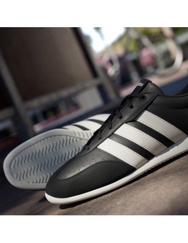 adidas Barreda Lo HQ7382
