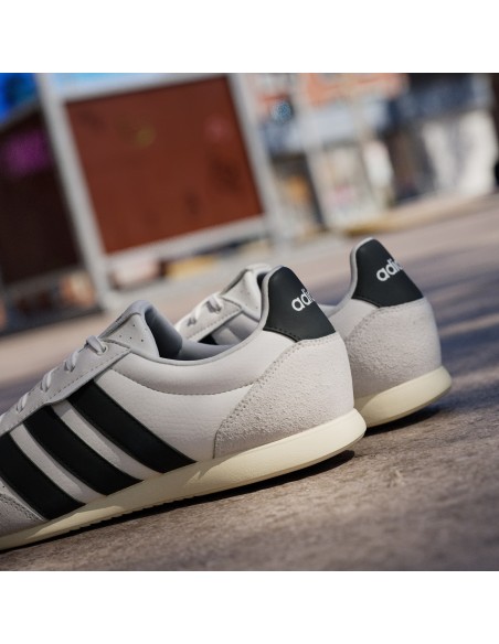 adidas Barreda Lo JR4618