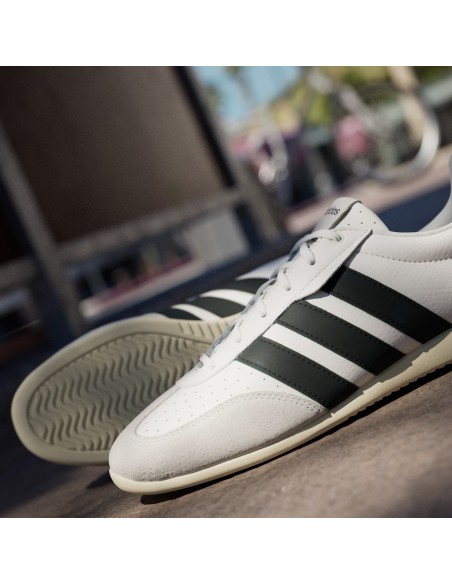 adidas Barreda Lo JR4618