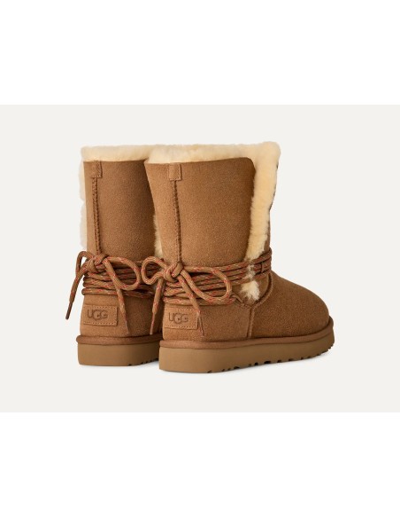 UGG Classic Bailey Tie Boot 1171530CHE