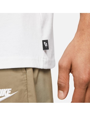 Nike Premium Essential Sustainable Tshirt DO7392100