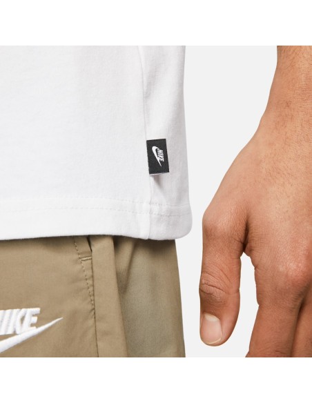 Nike Premium Essential Sustainable Tshirt DO7392100