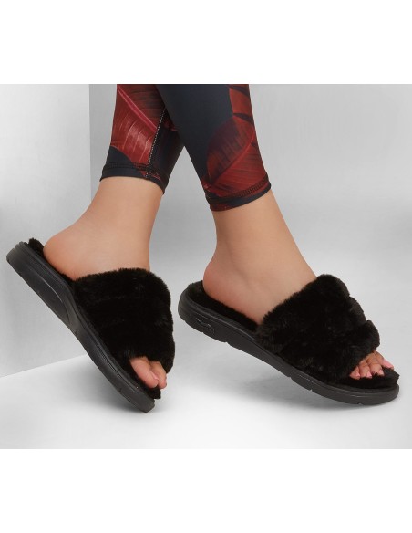 Skechers Lounge Χειμερινές Γυναικείες Παντόφλες με γούνα σε Μαύρο Χρώμα 175105-BBK