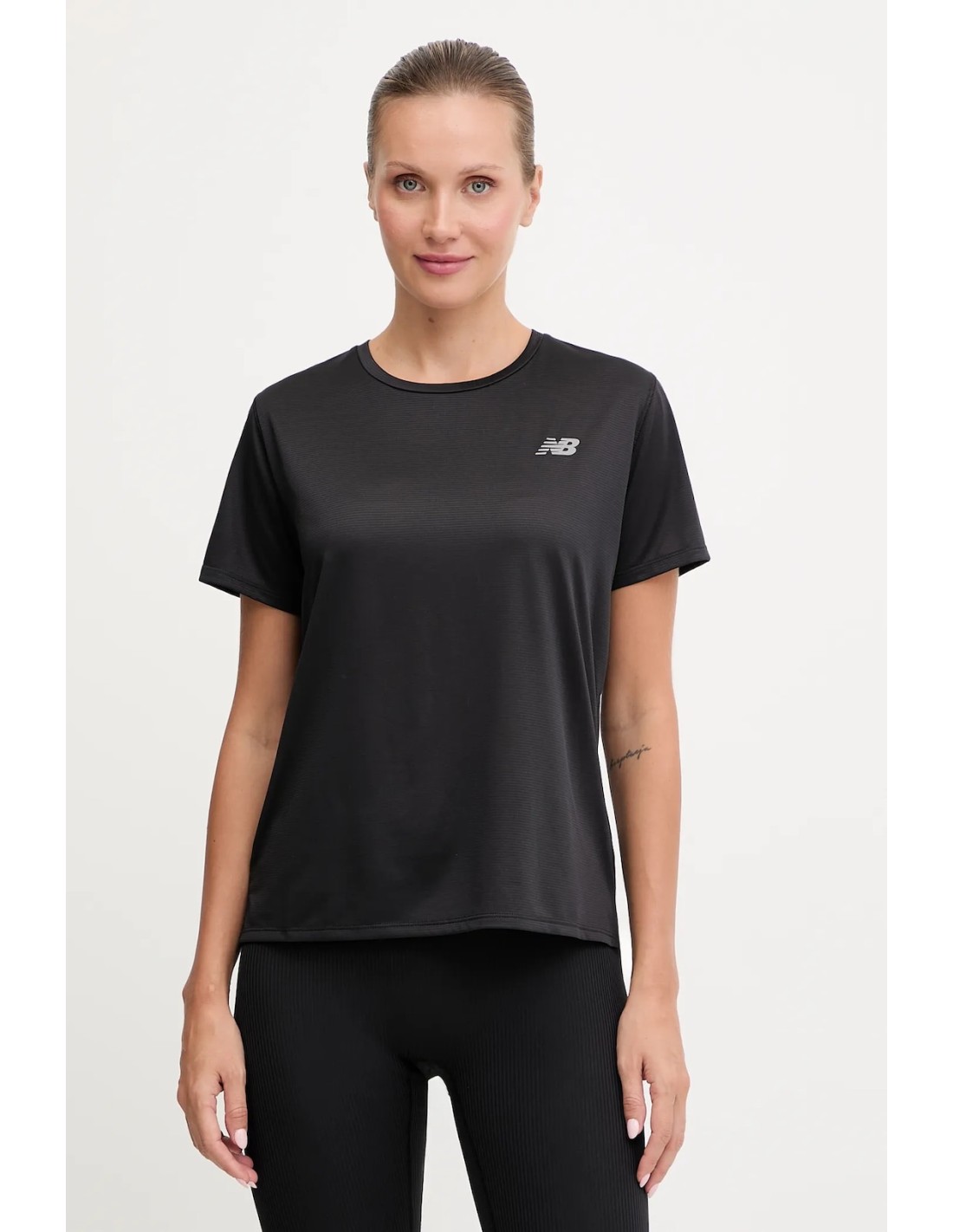 Women's T-Shirts New balance Black