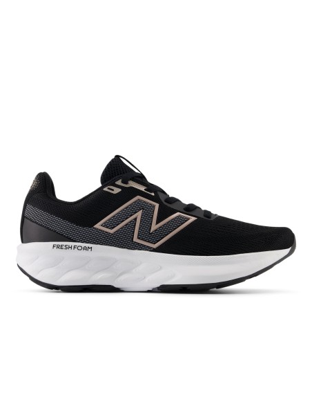 New Balance W520LK9