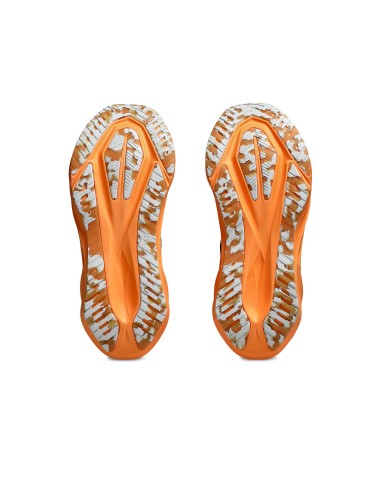 ASICS Novablast 5 LiteShow 1011C119400