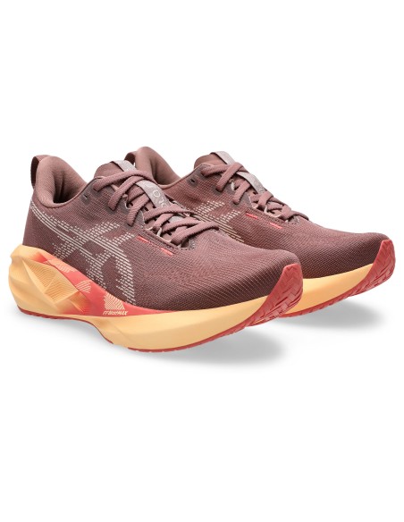 ASICS Novablast 5 1012B765600